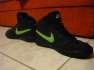 Nike magas szr cip fekete zld