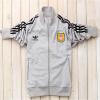 Adidas Liverpool lhere , hogy megemlkezzenek a sport zak lhere Adidas frfi nyílt testrsge a ruhzati