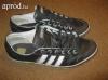 Fekete ADIDAS cip