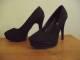 Fekete Platform cip Elad