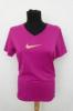 Nike ni top